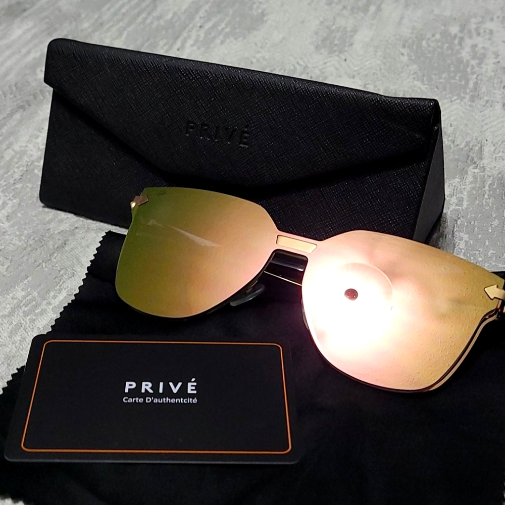 Sun glasses